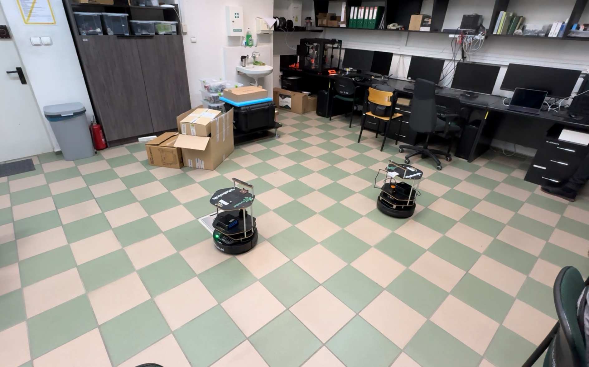 Robot